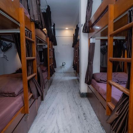 Pearl Courtyard Dormitory Varanasi Eksteriør billede