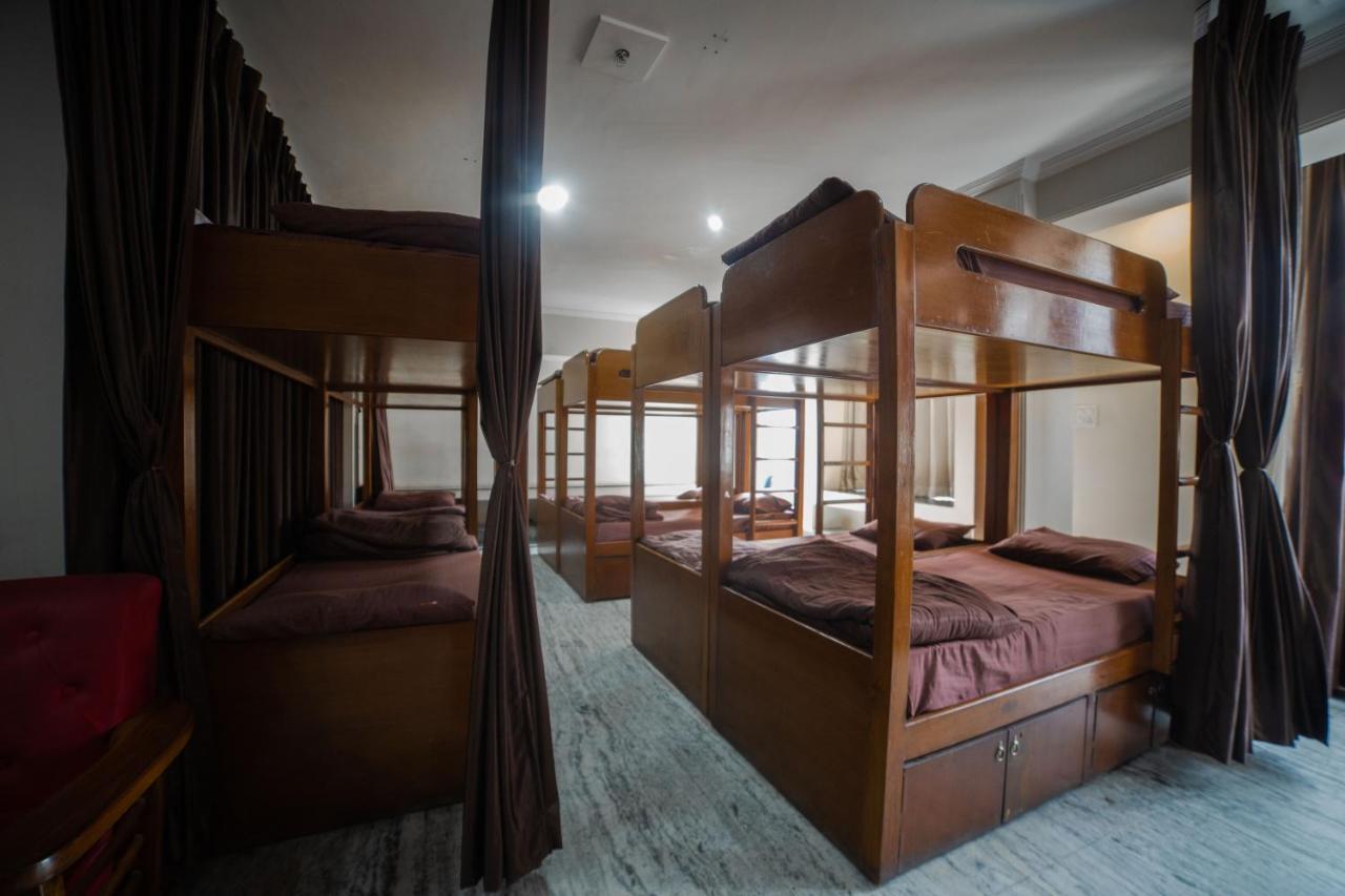 Pearl Courtyard Dormitory Varanasi Eksteriør billede