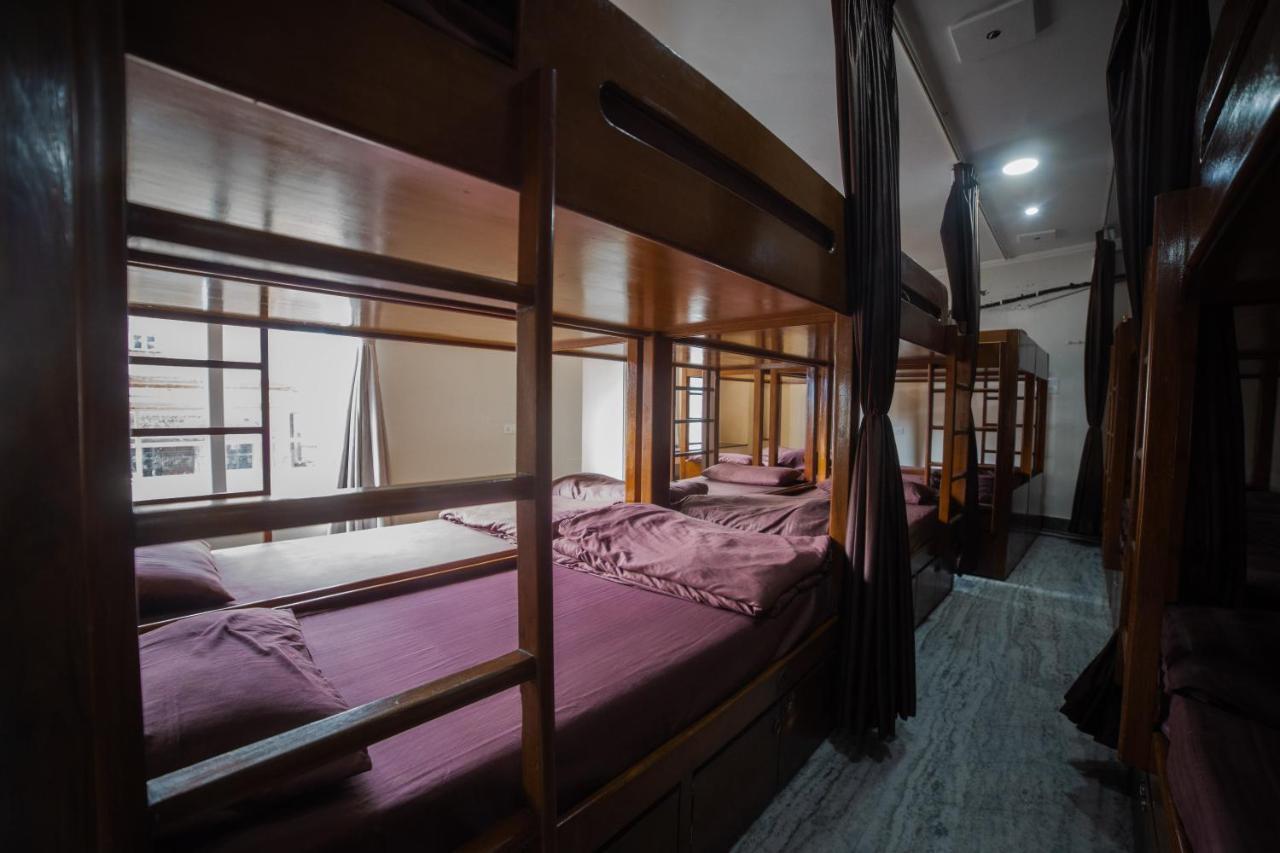 Pearl Courtyard Dormitory Varanasi Eksteriør billede