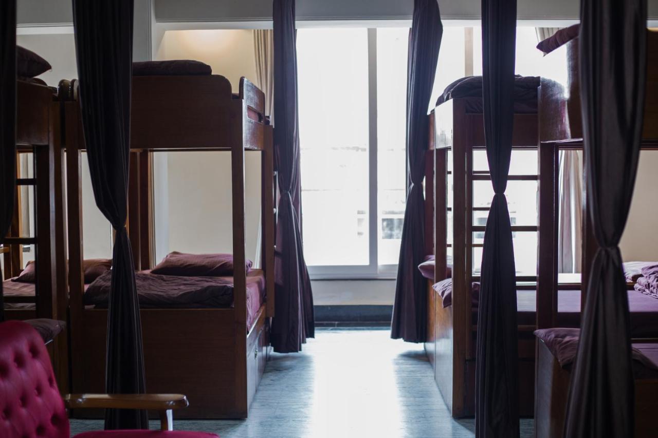 Pearl Courtyard Dormitory Varanasi Eksteriør billede