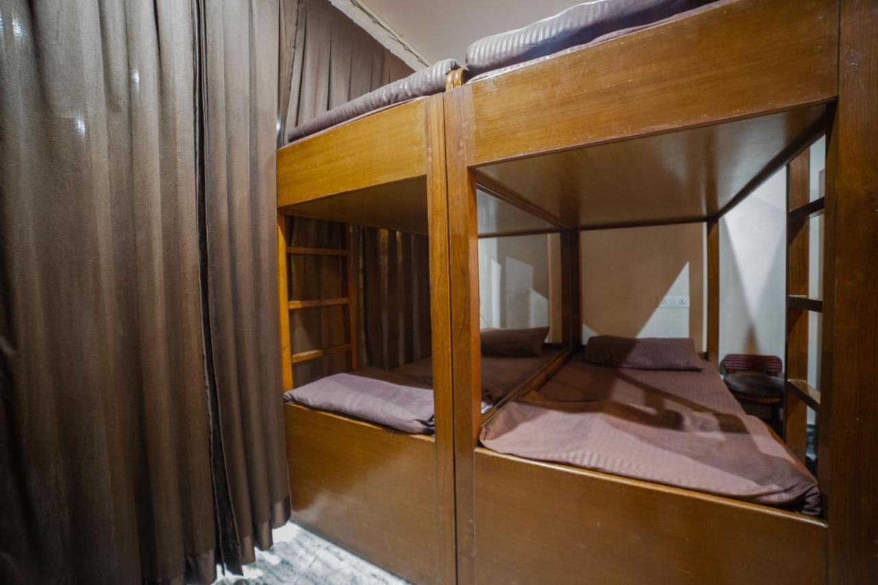 Pearl Courtyard Dormitory Varanasi Eksteriør billede