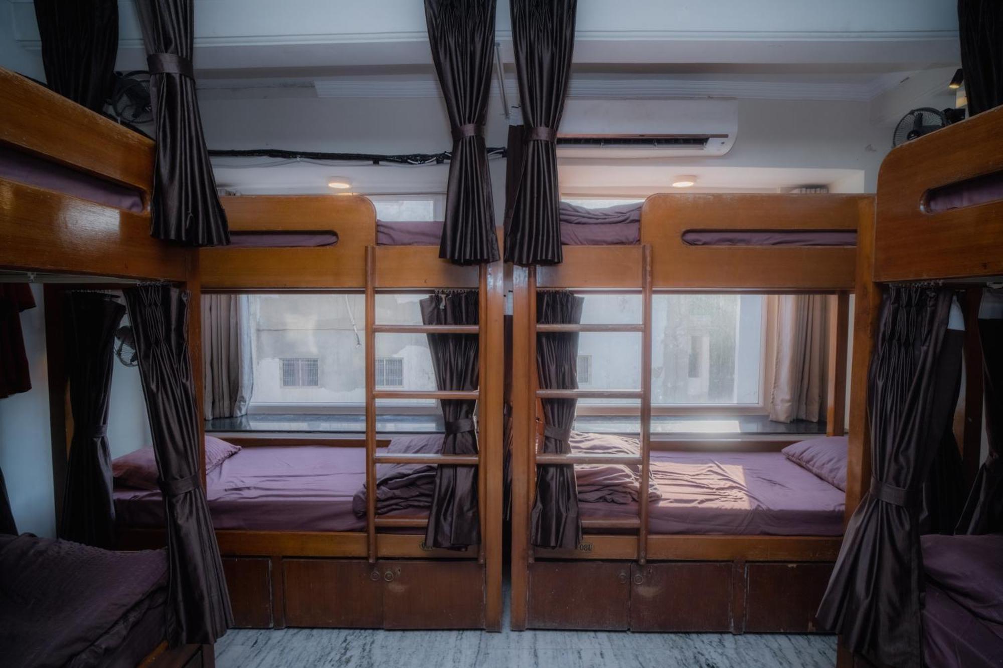 Pearl Courtyard Dormitory Varanasi Eksteriør billede