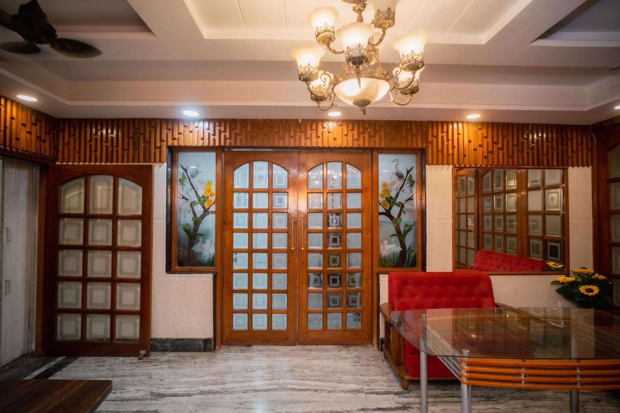 Pearl Courtyard Dormitory Varanasi Eksteriør billede