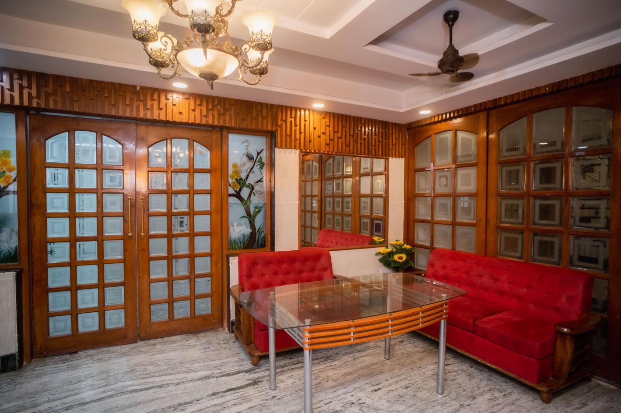 Pearl Courtyard Dormitory Varanasi Eksteriør billede